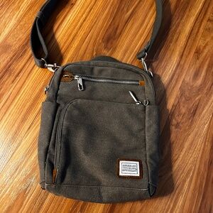 Travelon Anti-Theft Crossbody Bag